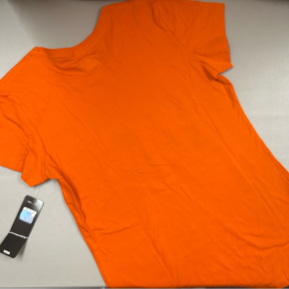 NFL Women's Majestic Franchise V Denver Broncos Tee Shirt Top Size Medium - Picture 7 of 8